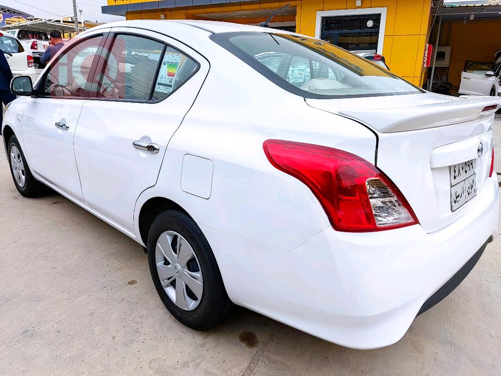 Nissan Sunny